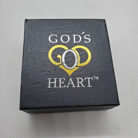 NIB God's Heart 18kGold & Silver Dangling Earrings - Picture 5 of 5